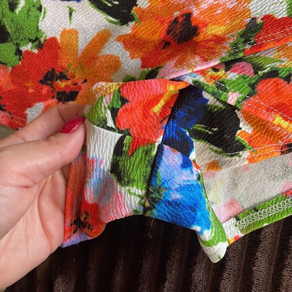 Floral print pastel and neon skort shorts - Picture 2 of 5